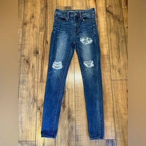 American Eagle Super High Rise Jeggings Super Stretch Distressed Size 2